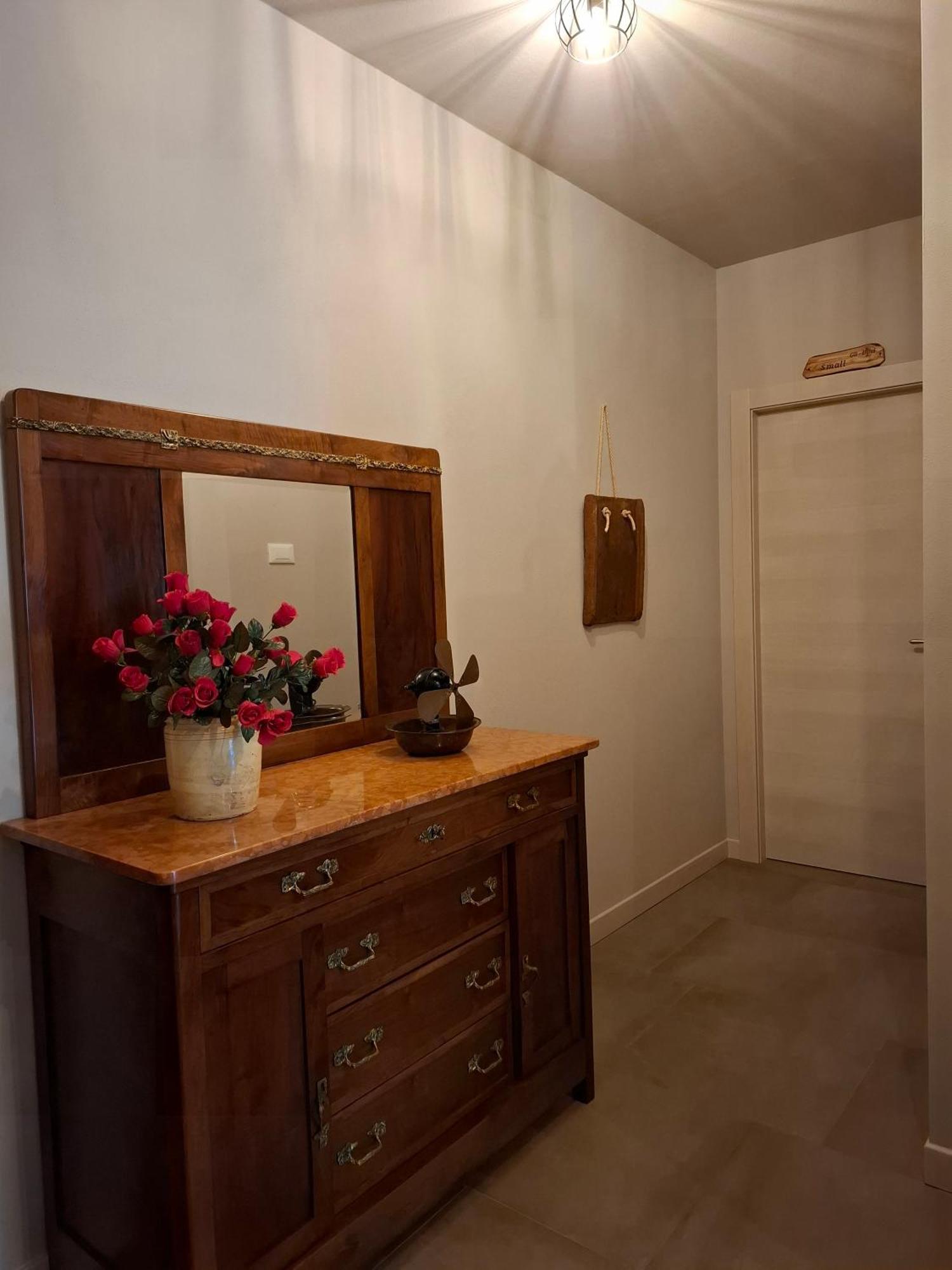 Gli Ulivi Rooms Лука Стая снимка